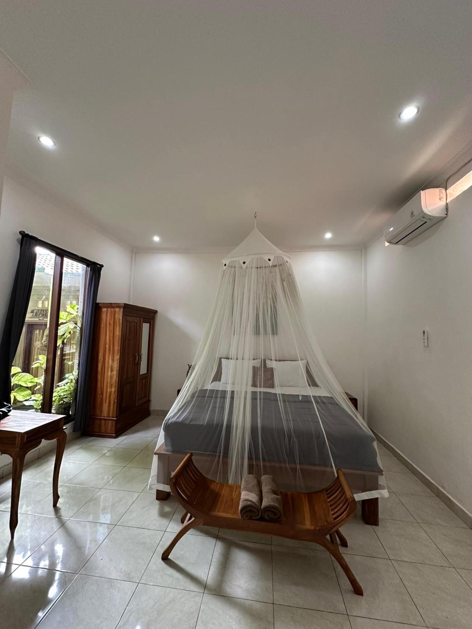 Tagel Karsa House Hotel Ubud  Bagian luar foto