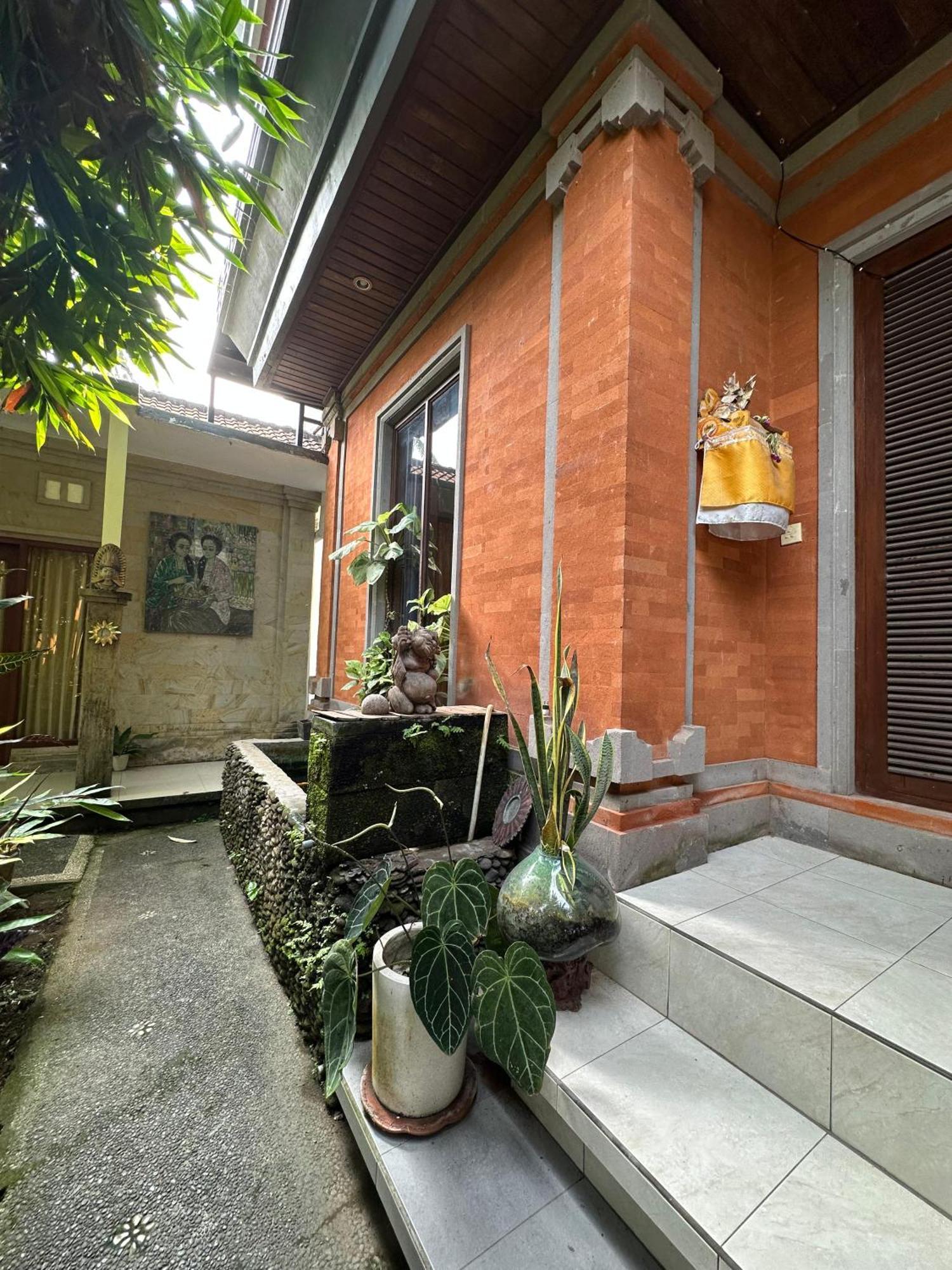 Tagel Karsa House Hotel Ubud  Bagian luar foto