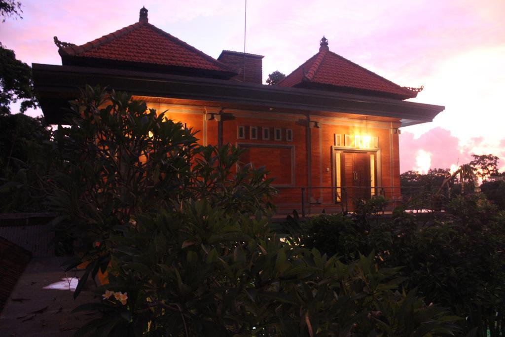 Tagel Karsa House Hotel Ubud  Bagian luar foto