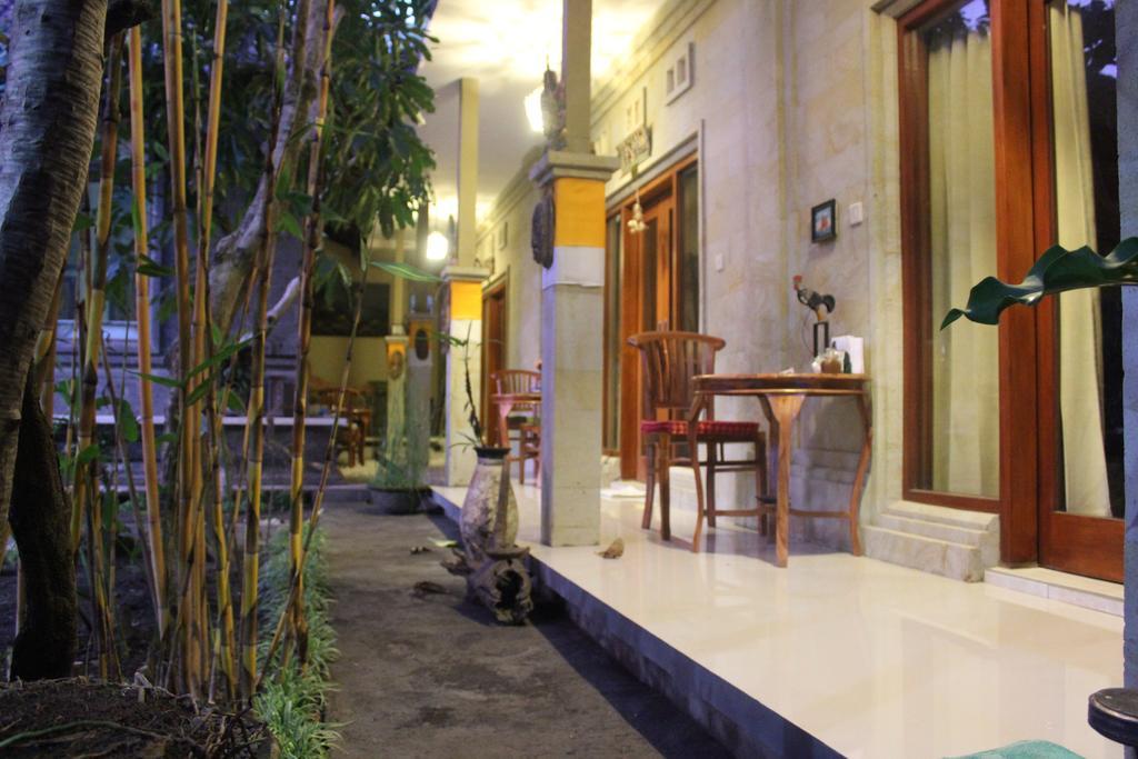 Tagel Karsa House Hotel Ubud  Bagian luar foto